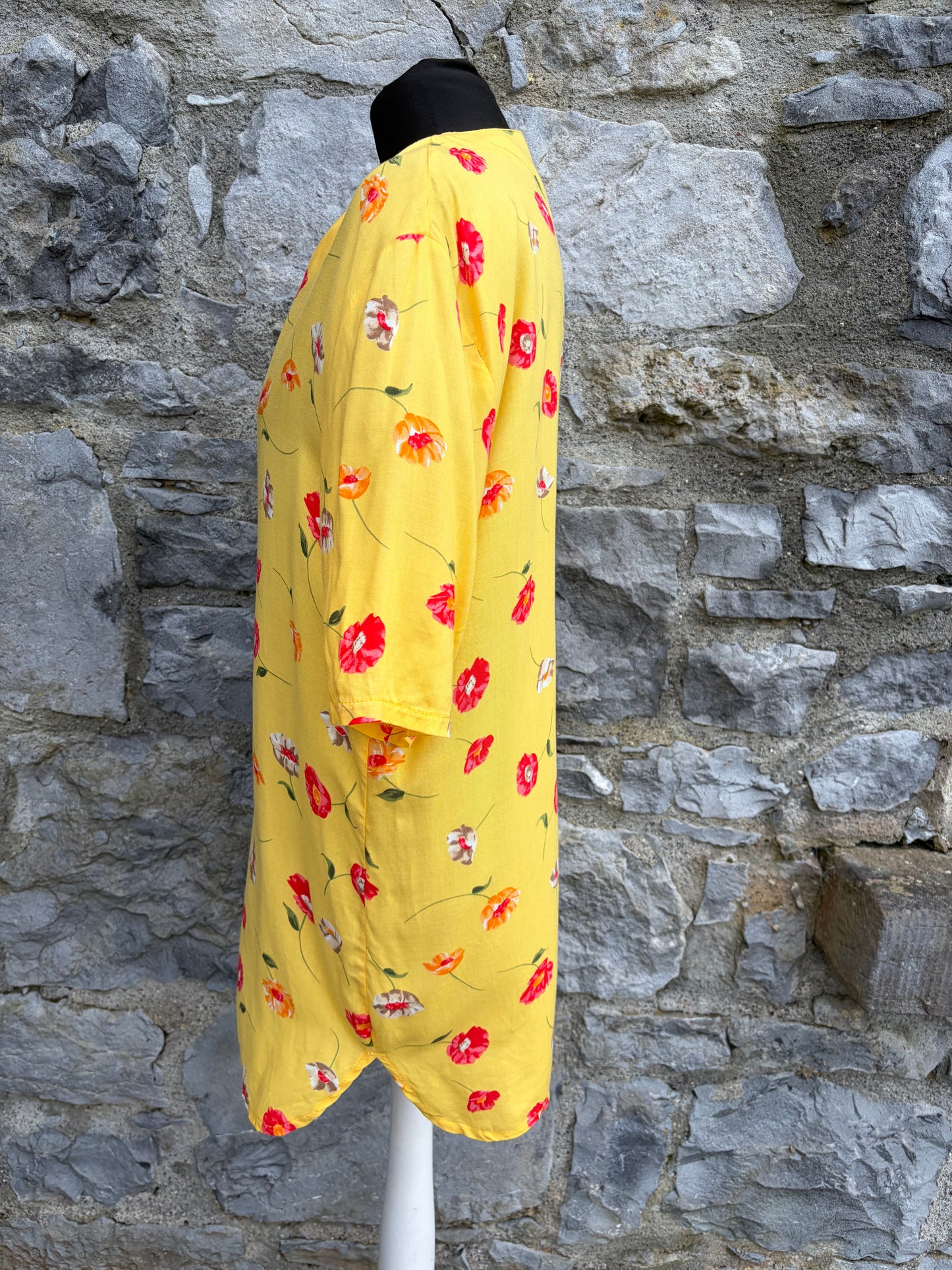 90s red flowers yellow shirt UK 10-12