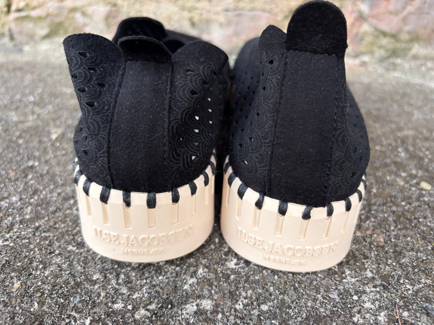 Black tulip trainers  uk 7 (eu 41)