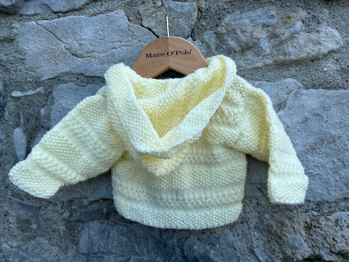 Yellow hooded cardigan   0-3m (56-62cm)