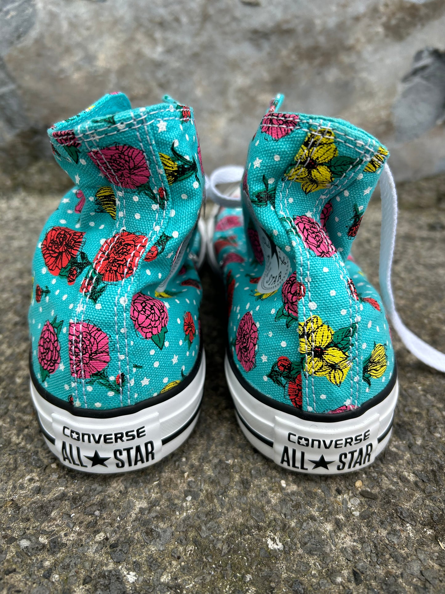CT Peacock trainers  uk 6 (eu 39)