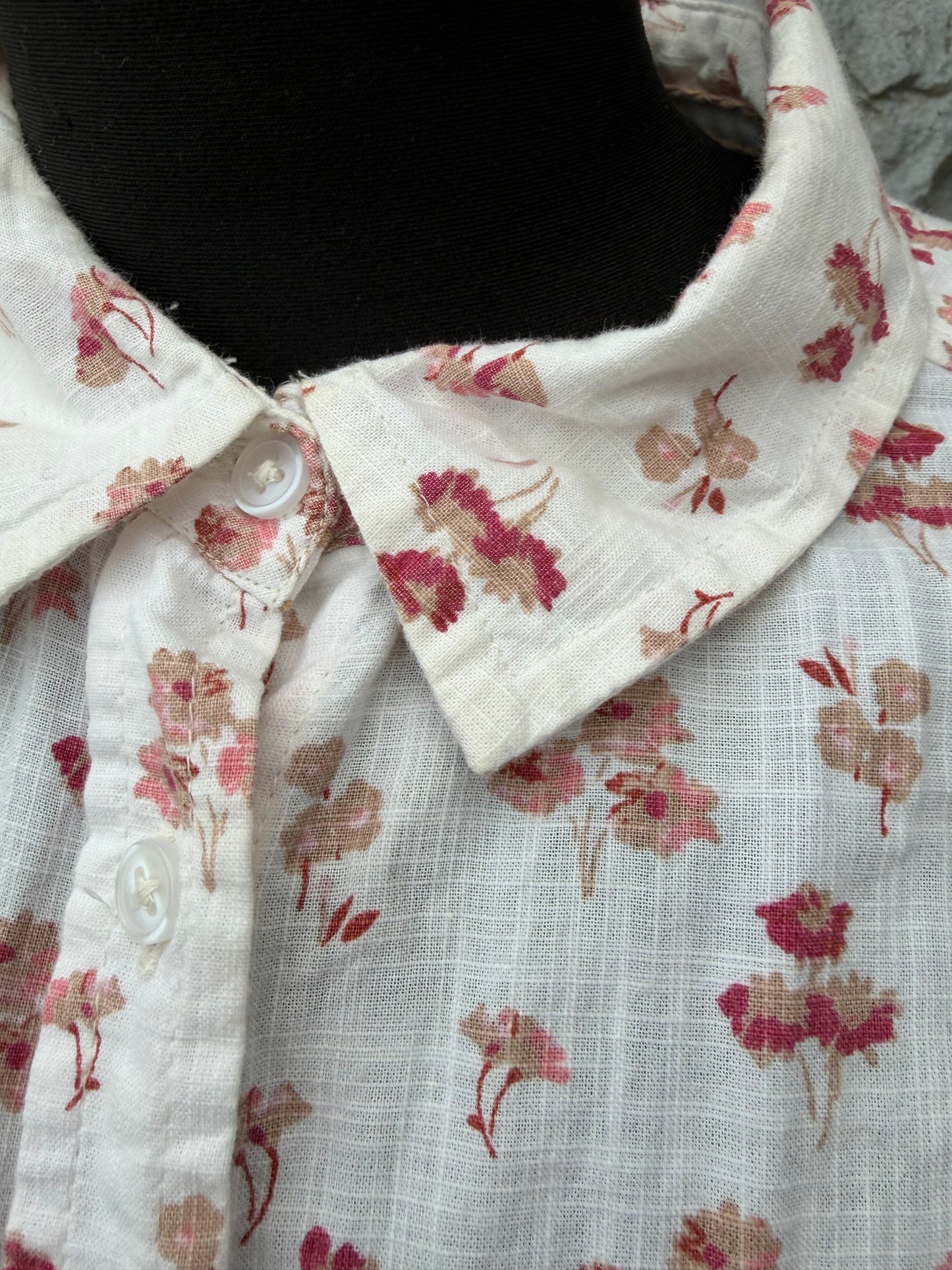 White prairie-style print blouse uk 14