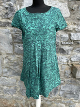 Load image into Gallery viewer, Green floral tunic uk 10-12
