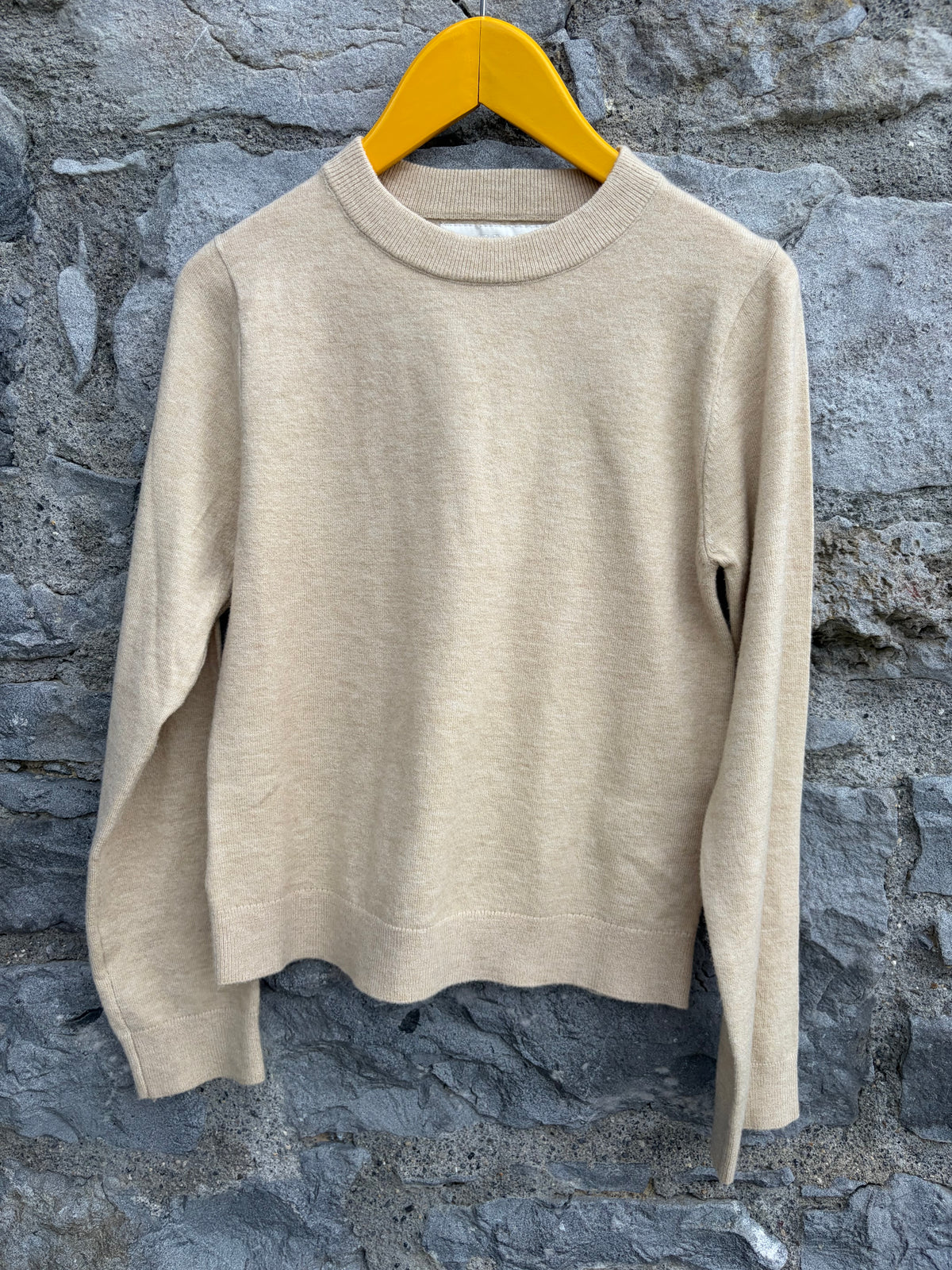 Beige jumper 11-12y (146-152cm)