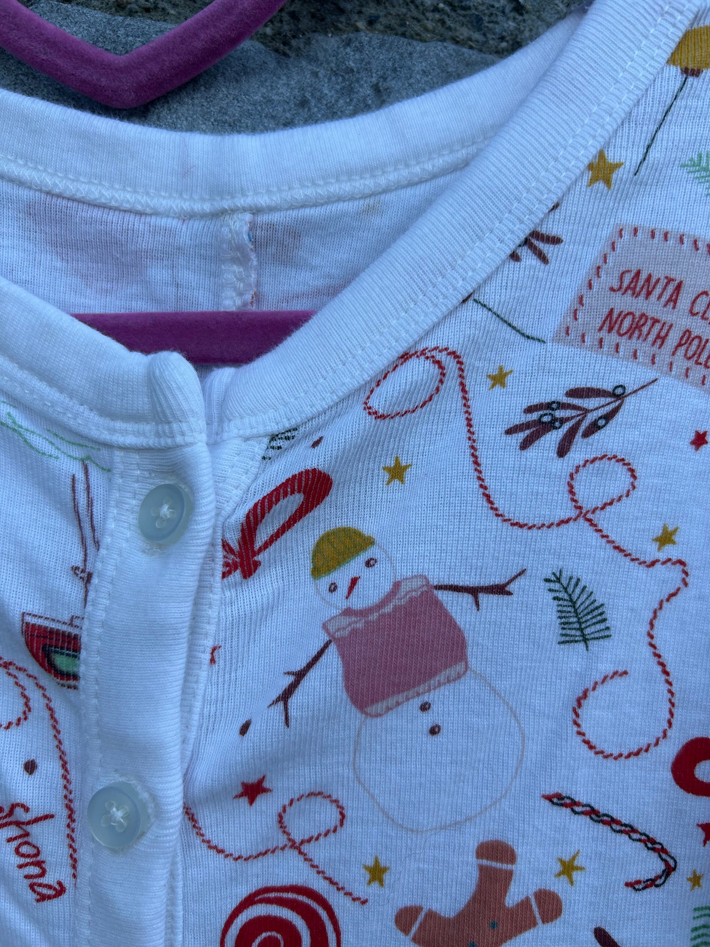 Holiday print white onesie  9-10y (134-140cm)