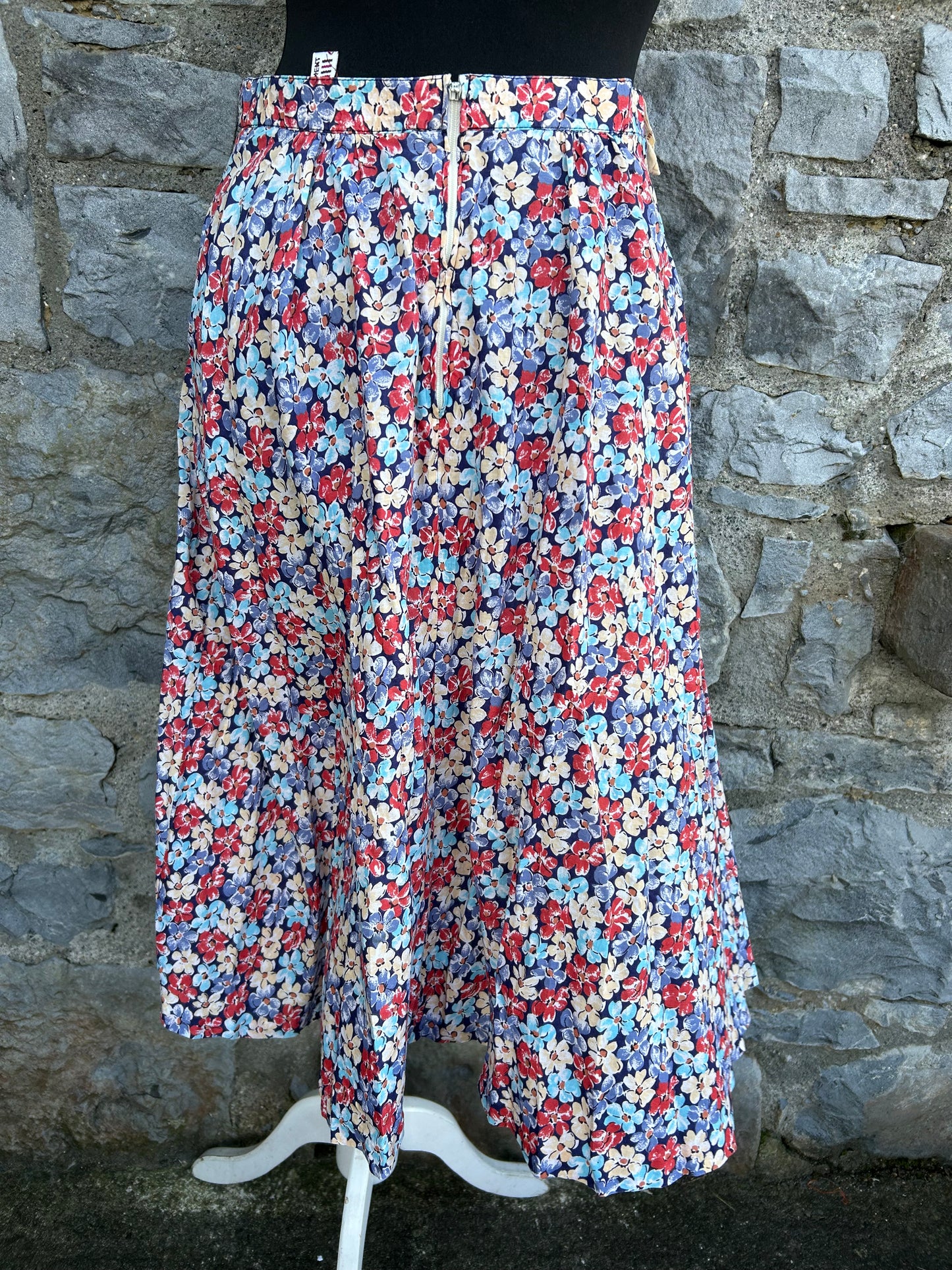 90s Blue&red flowers skirt uk 8-10