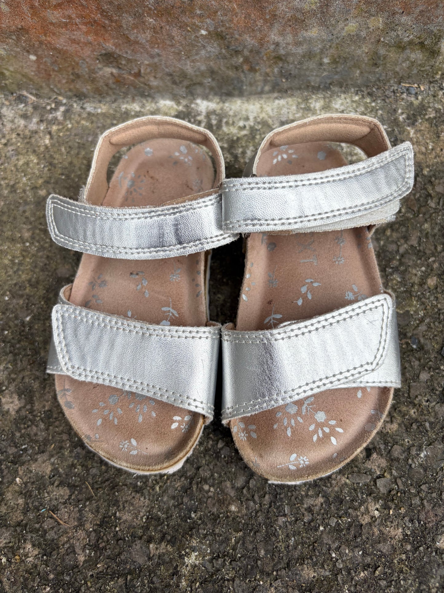 Silver sandals  uk 5 (eu 21.5)