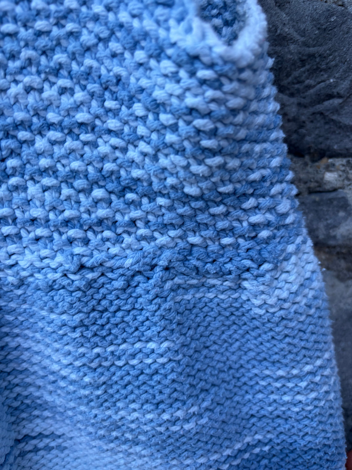 Blue knitted pinafore  4-5y (104-110cm)