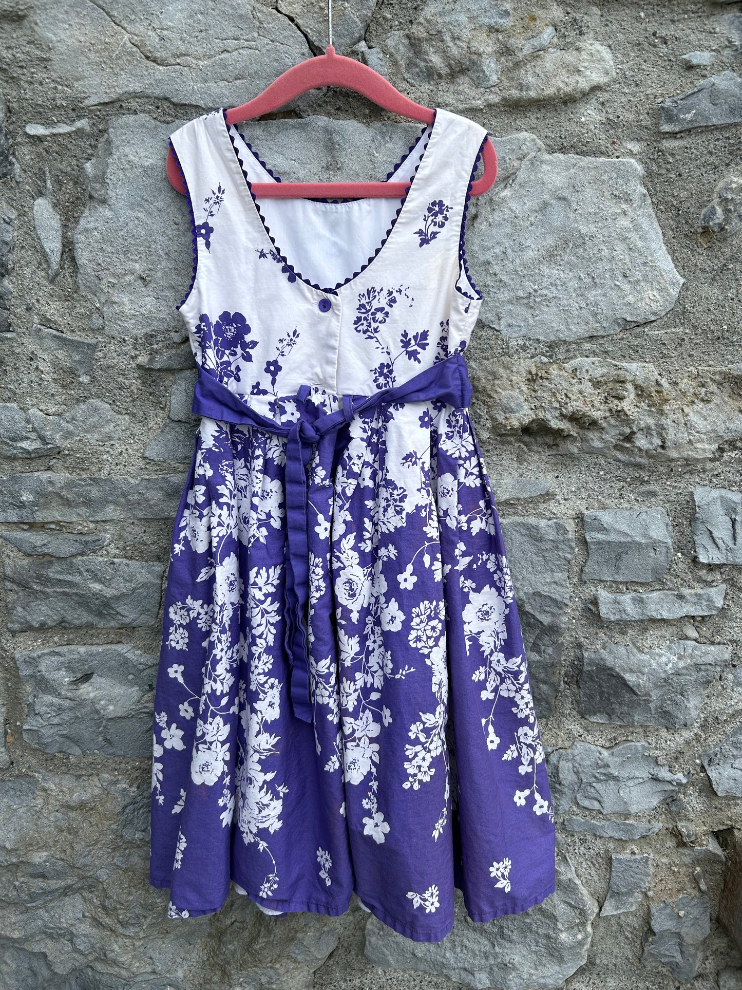 Purple floral dress   7-8y (122-128cm)