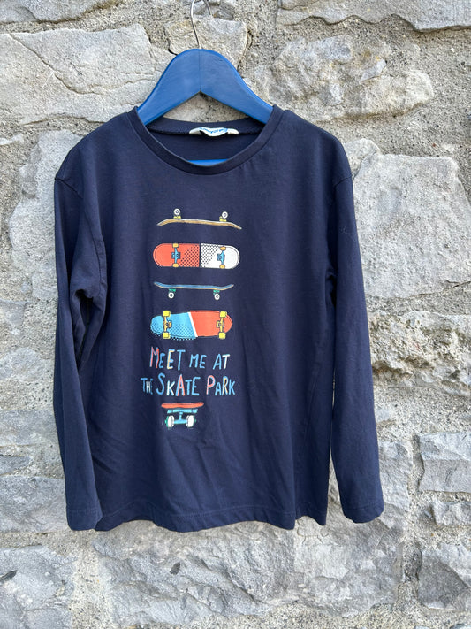 Skate park navy top  5-6y (110-116cm)