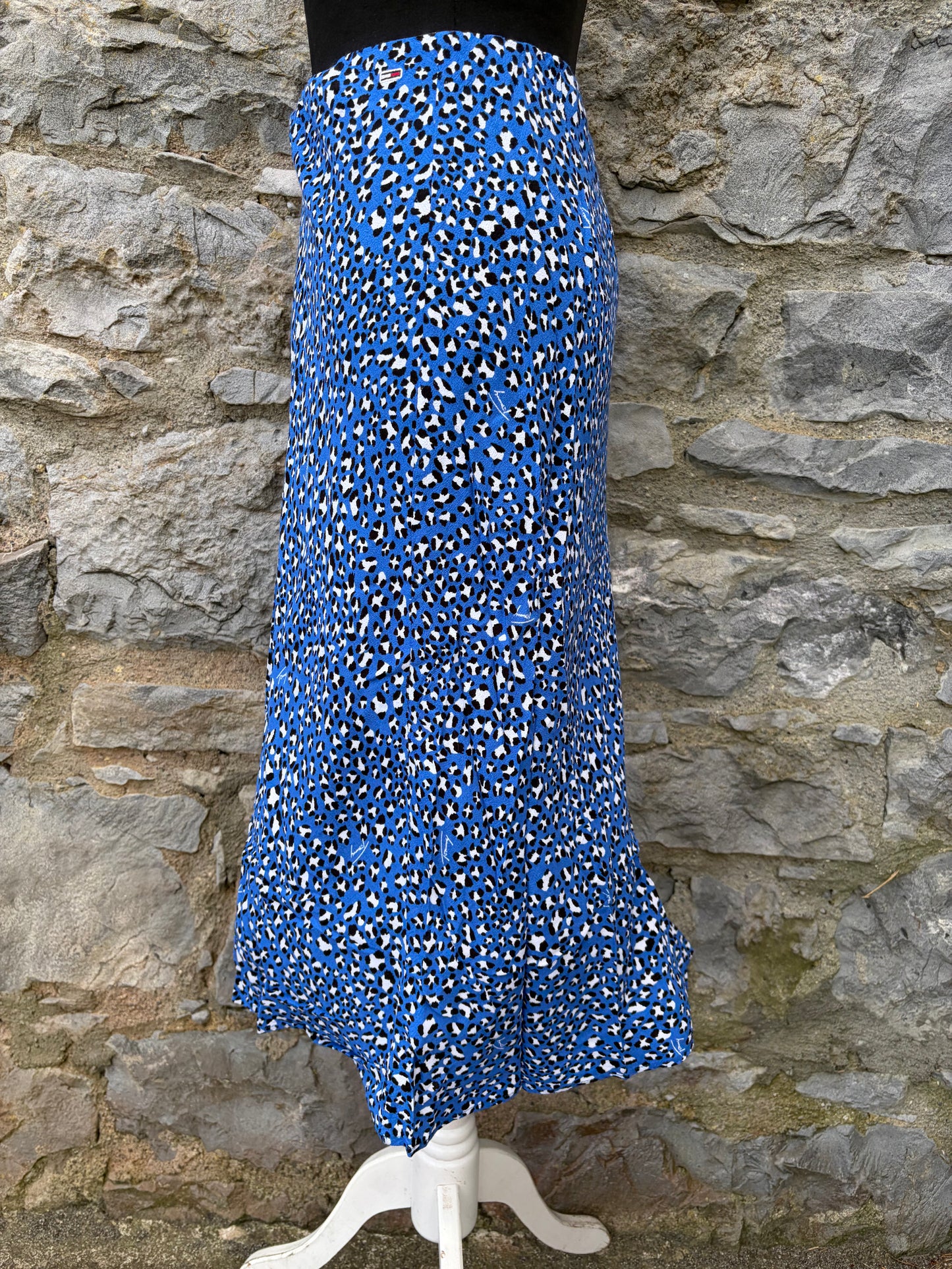 TH Blue skirt uk 6-8