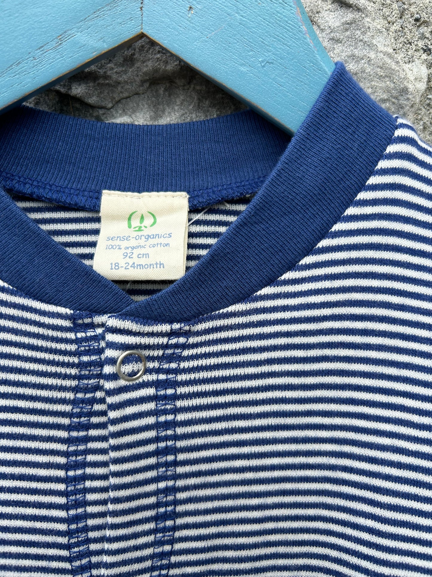 Blue stripy onesie  18-24m (86-92cm)