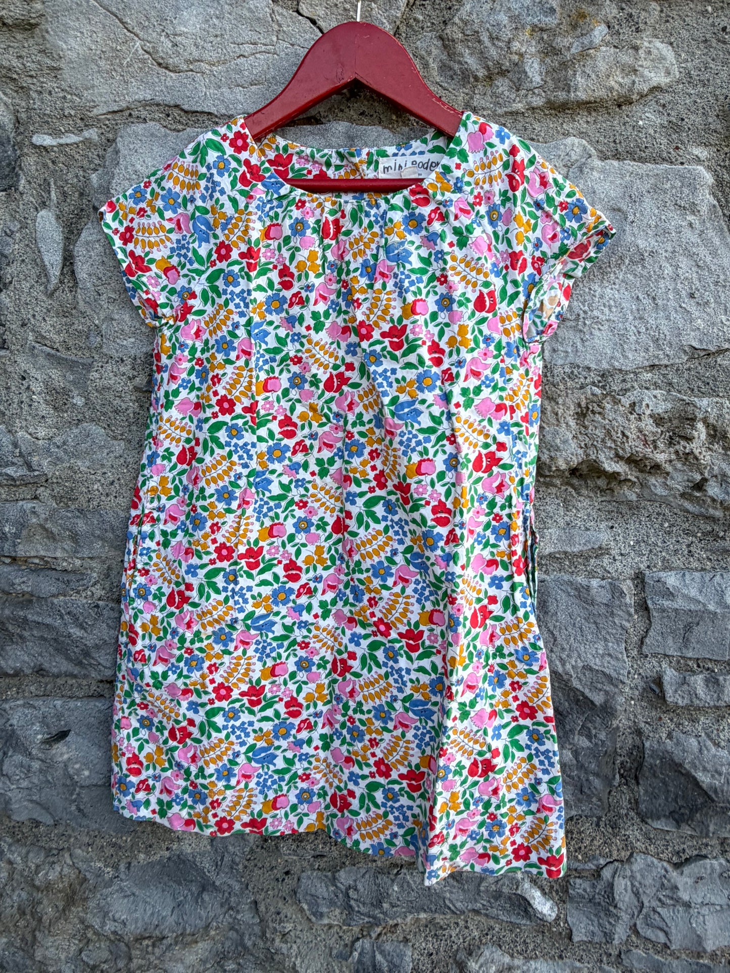 Colourful flowers dress  4-5y (104-110cm)