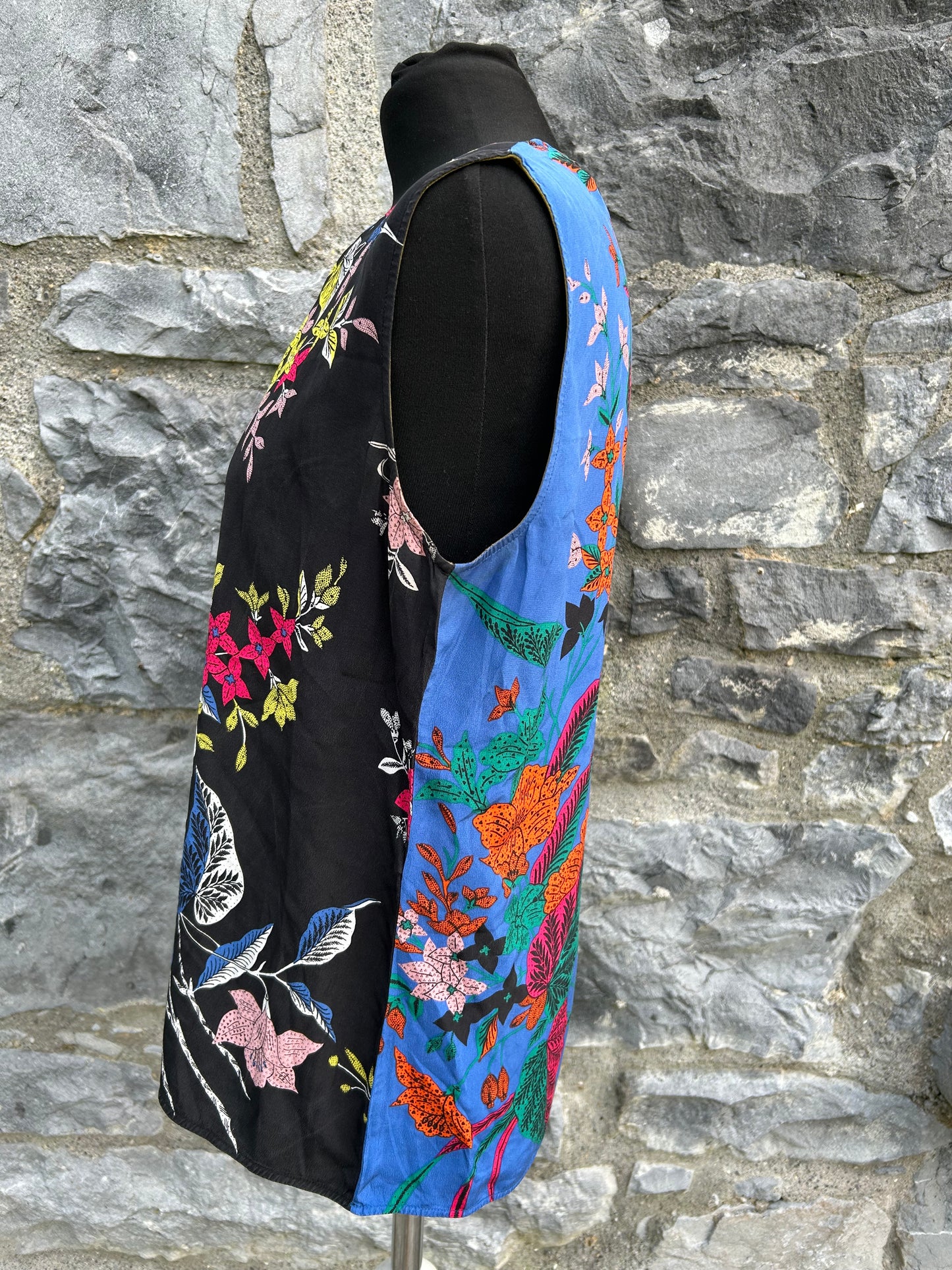 DVF Black&blue floral silk top uk 10