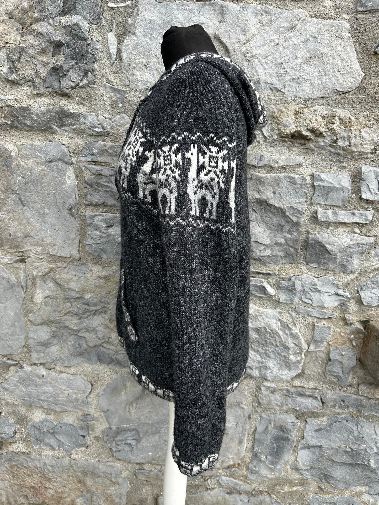 Y2K charcoal llama jumper uk 12-14