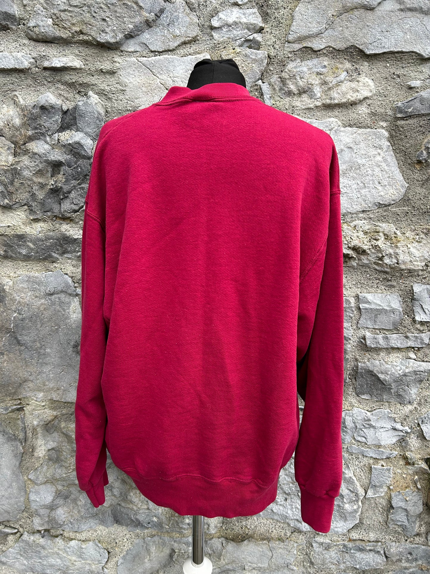 80s maroon geometric sweatshirt Medium