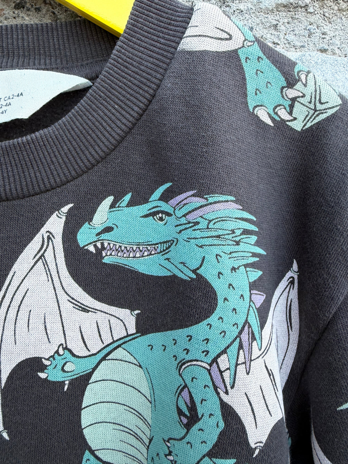 Dragons charcoal sweatshirt 3-4y (98-104cm)
