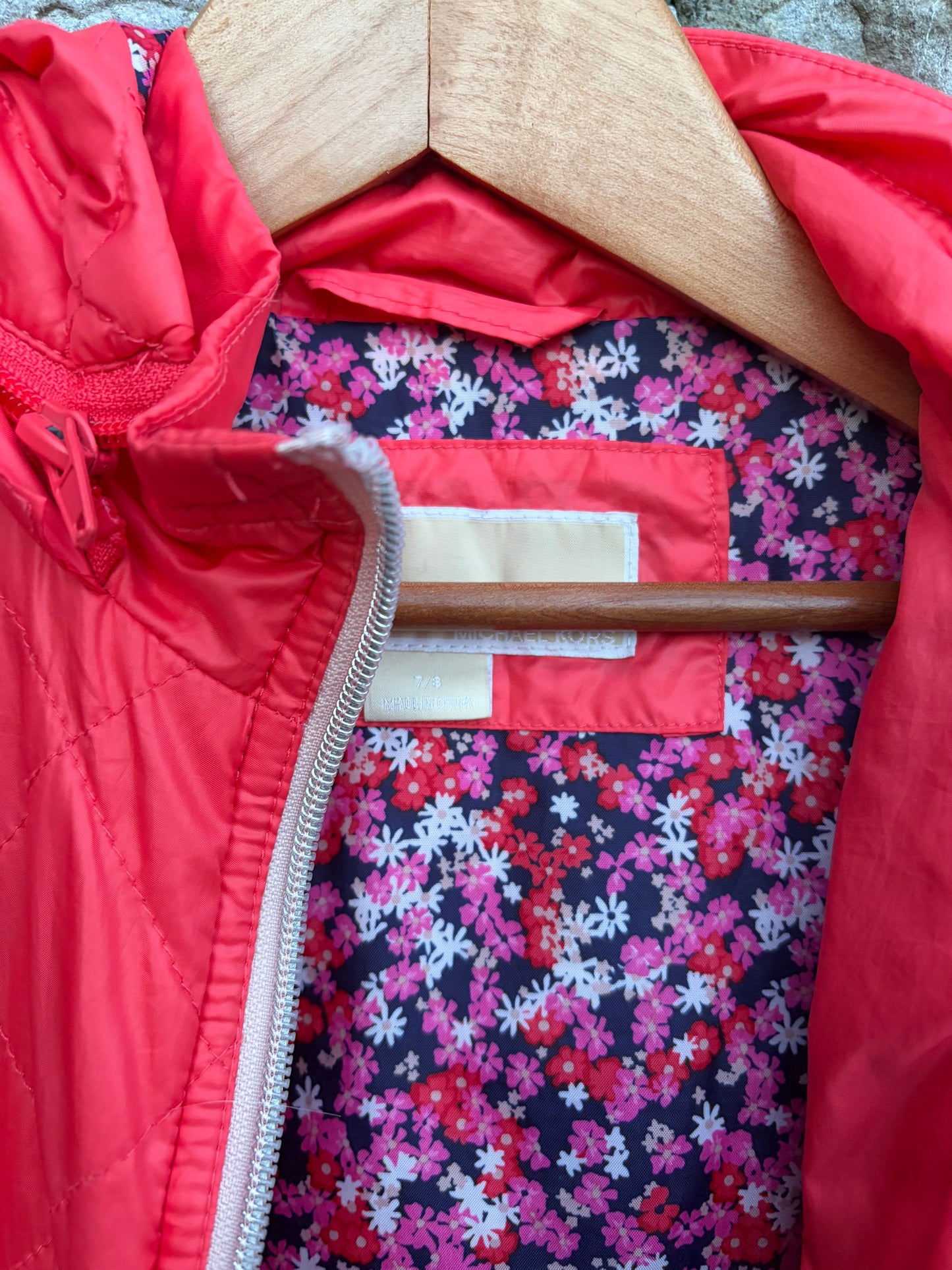 Red quilted jacket 7-8y (122-128cm)