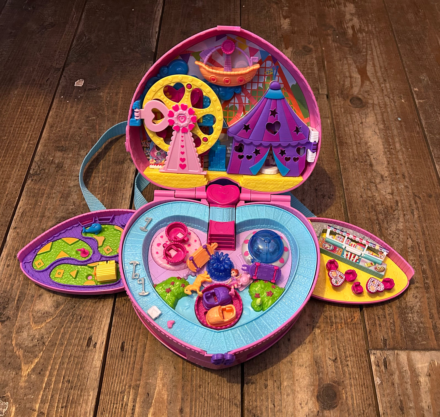 Pink heart backpack funfair