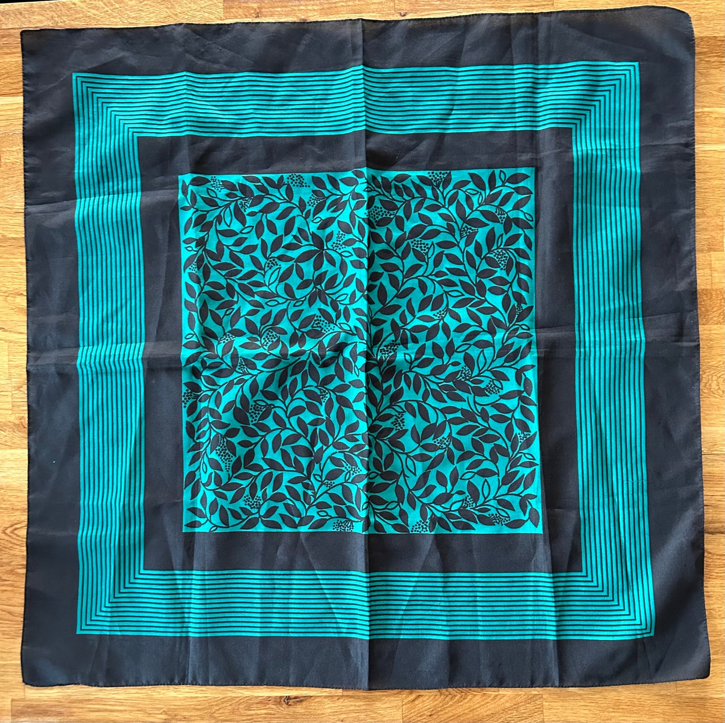 Black&teal scarf