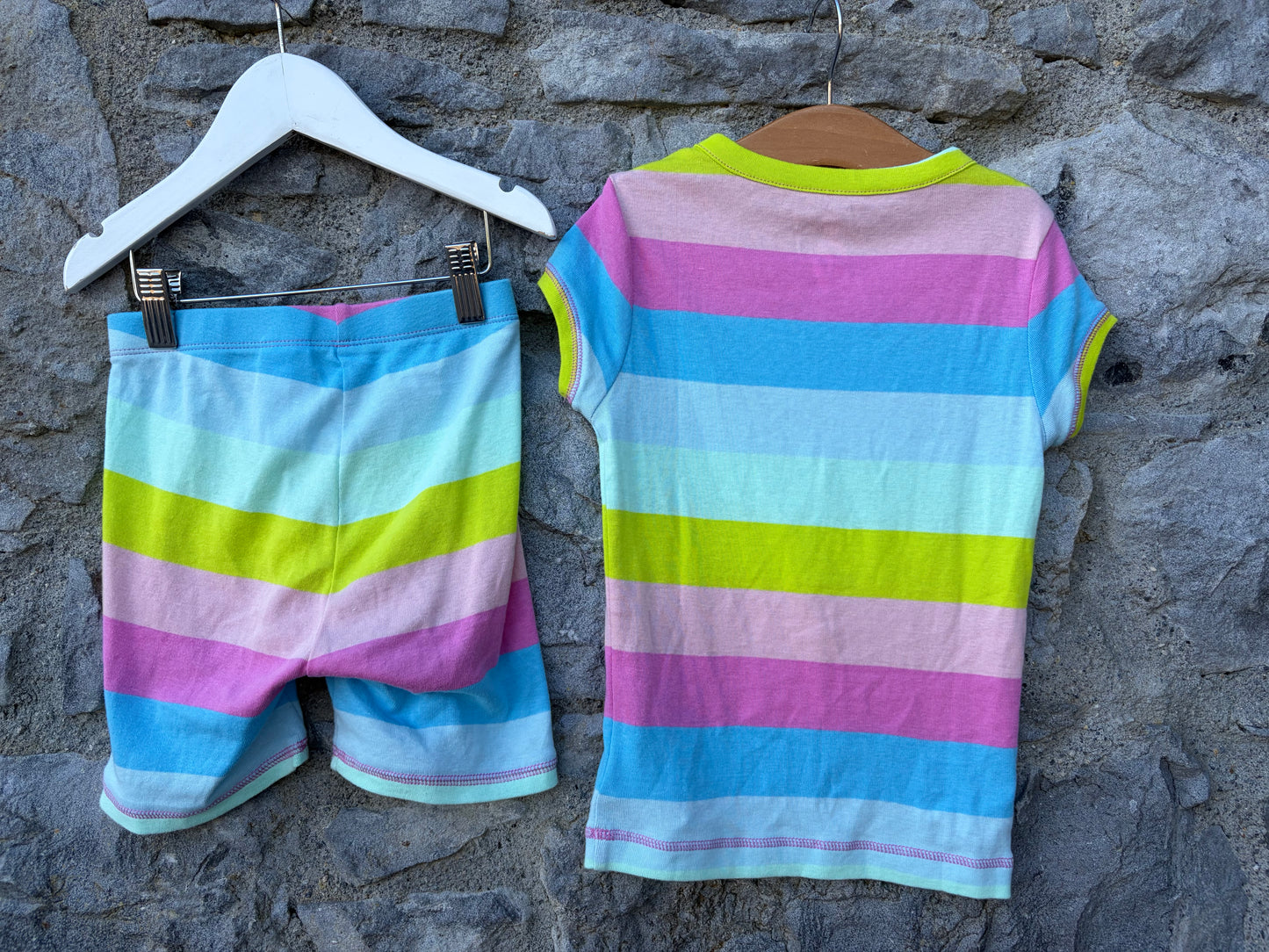 Rainbow stripes pjs 6y (116cm)