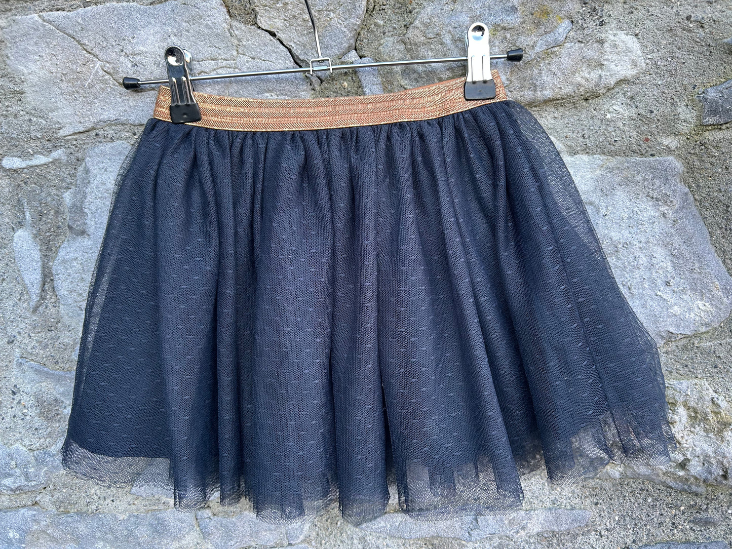 Navy spotty skirt 6y (116cm)