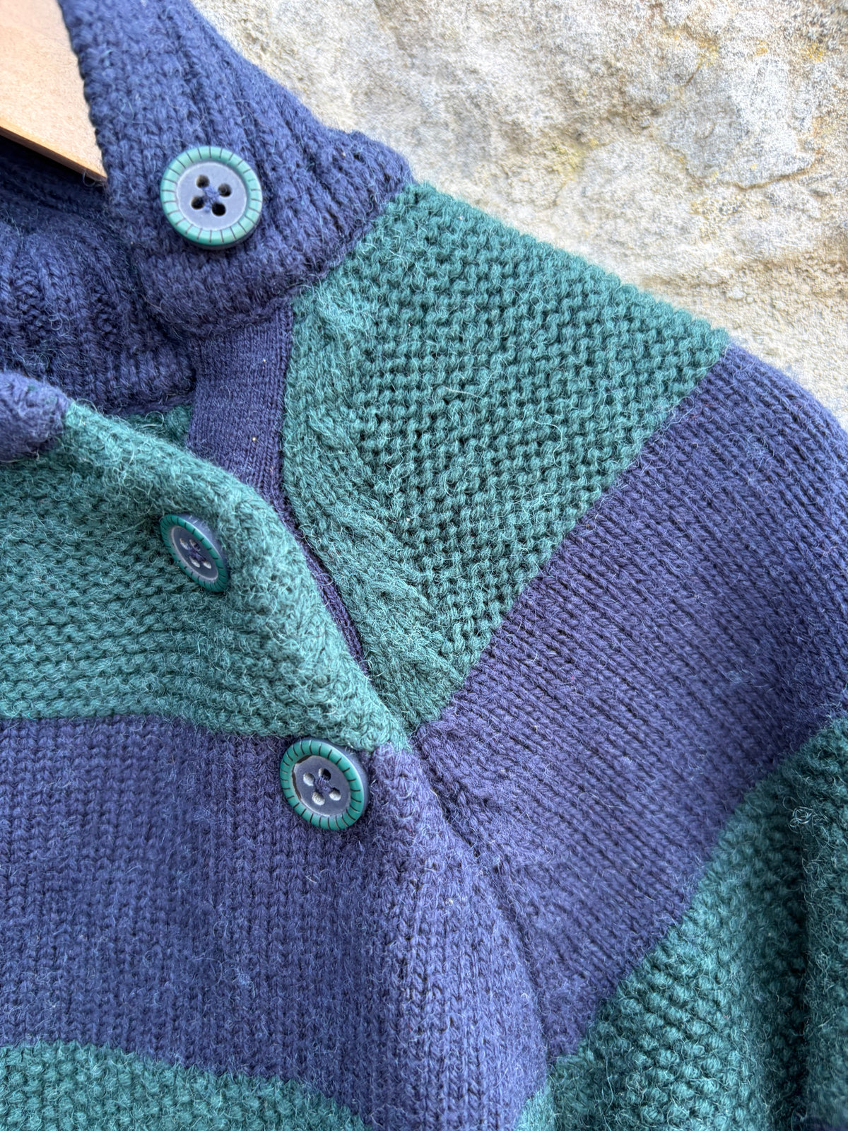 Green&navy jumper  5-6y (110-116cm)