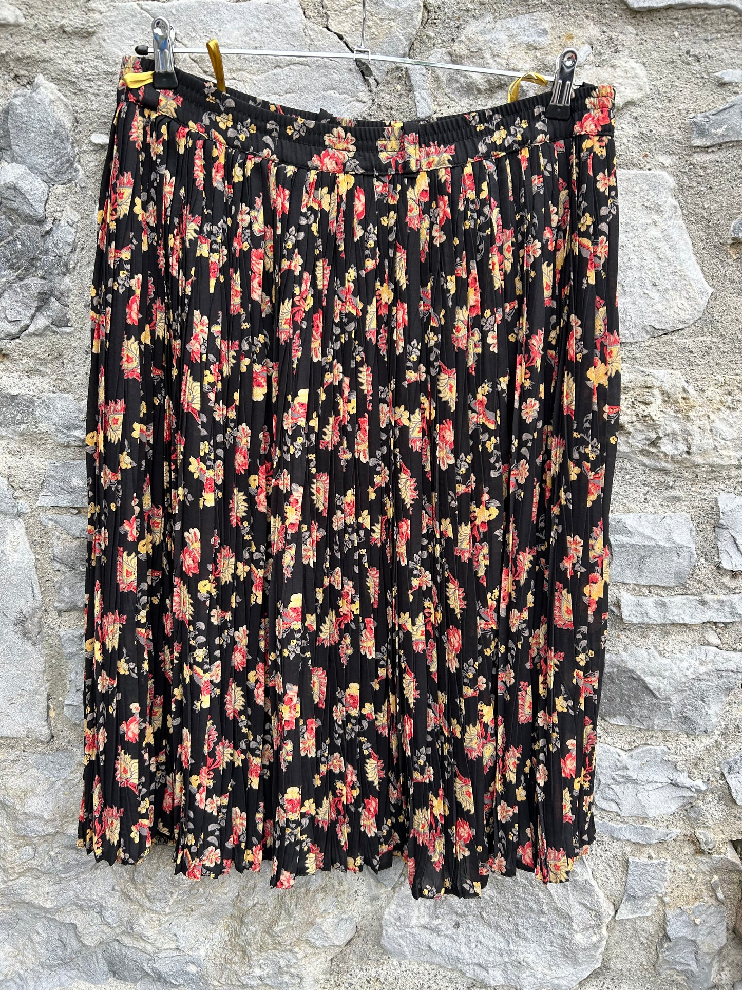 80s black floral pleated skirt uk 16-18