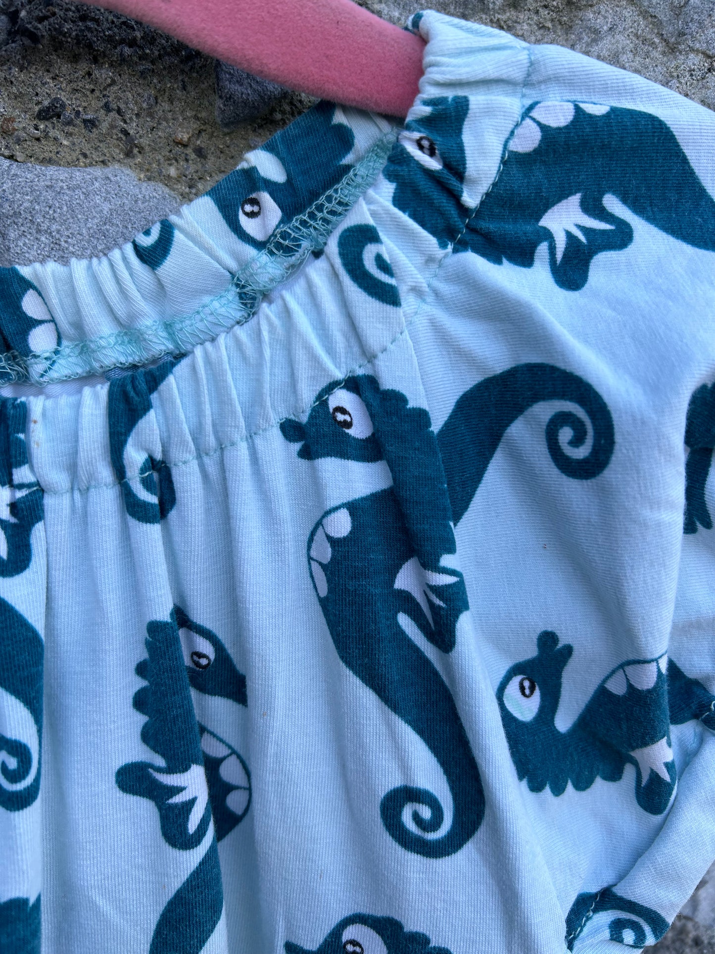 Sea horses blue dress  5-6y (110-116cm)