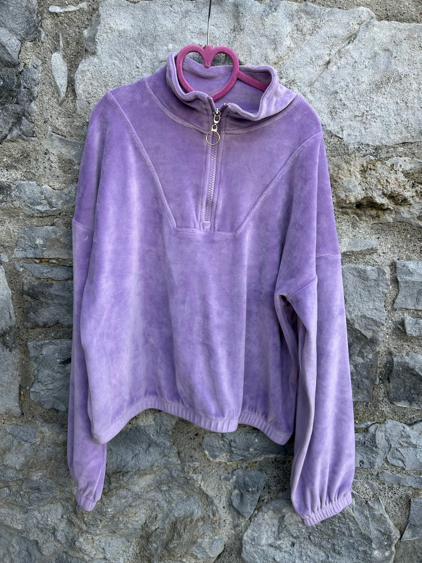 Purple velvet sweatshirt 11-12y (146-152cm)