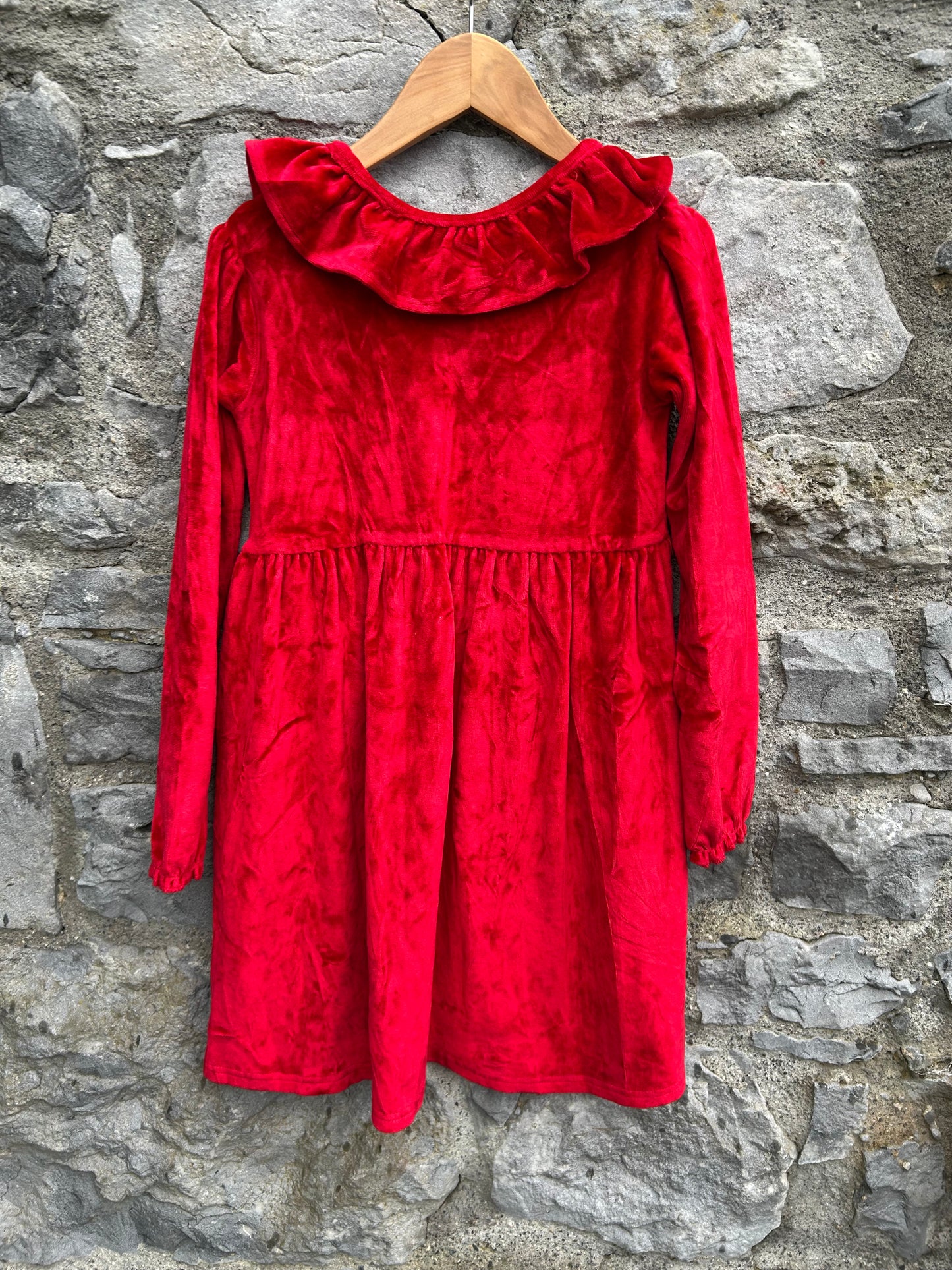 Red velour dress 9-10y (134-140cm)
