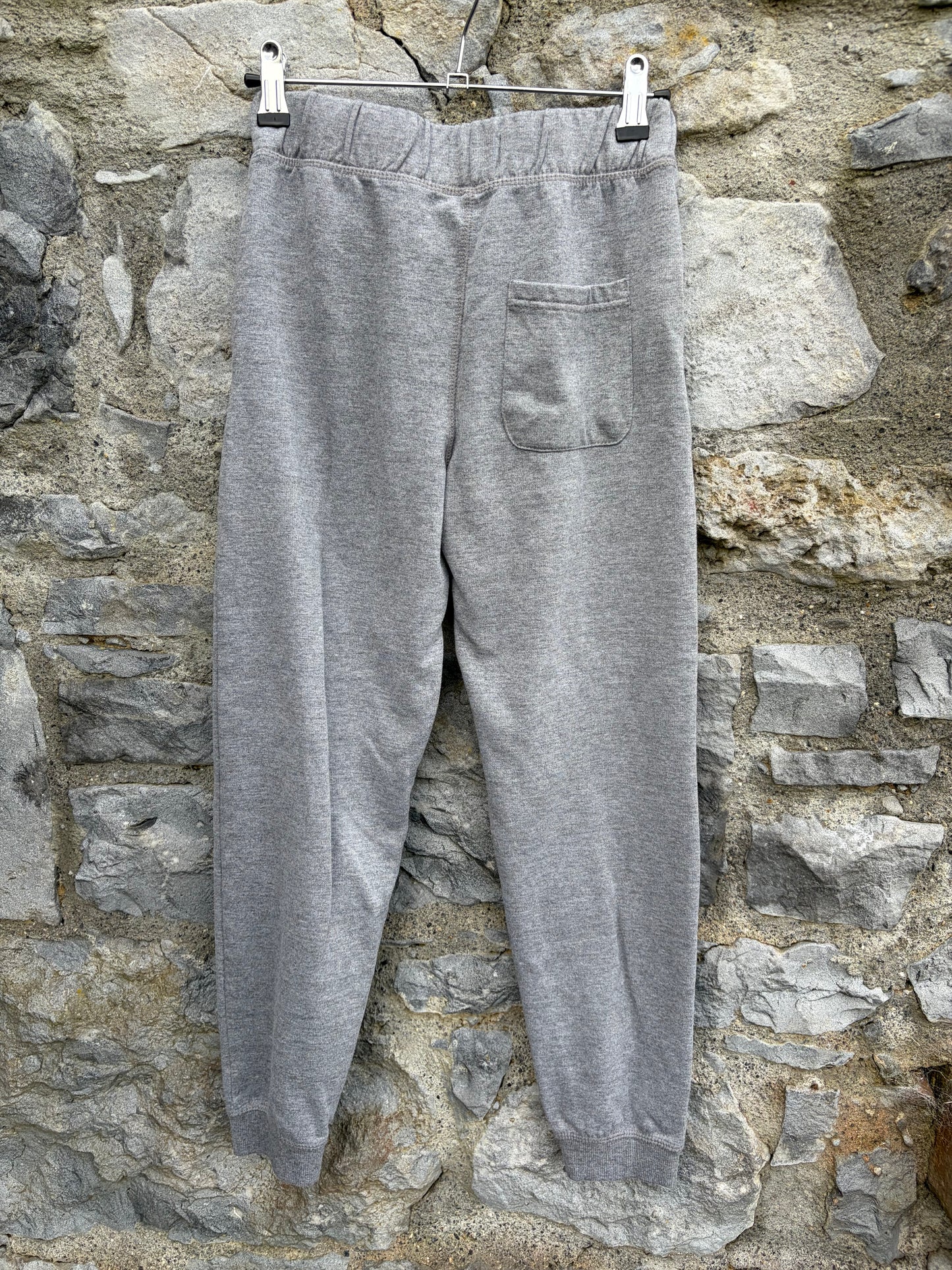 Grey sweat pants  11y (146cm)