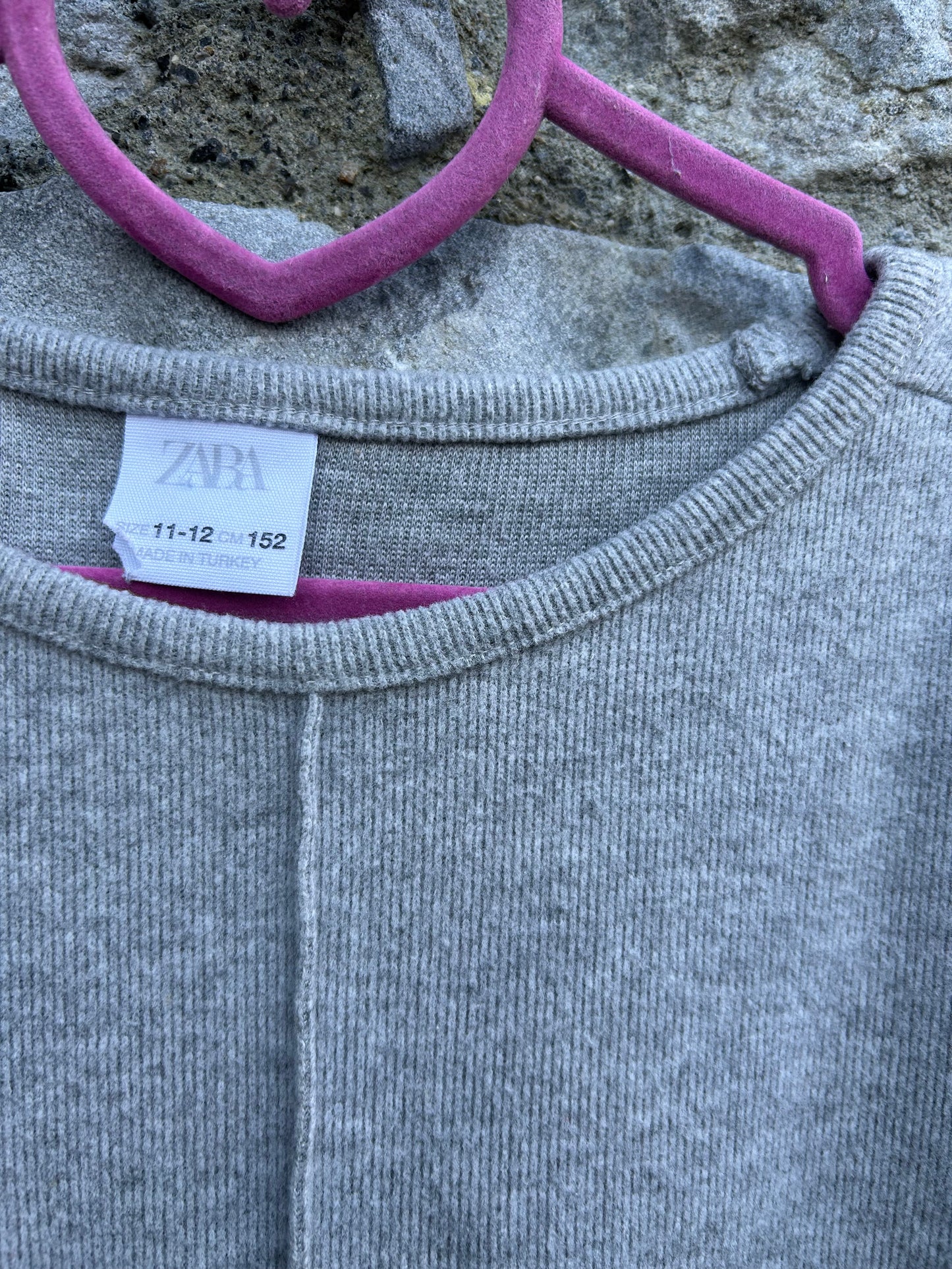 Grey knitted dress 11-12y (146-152cm)