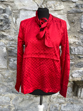 Load image into Gallery viewer, Red spotty blouse uk 6-8
