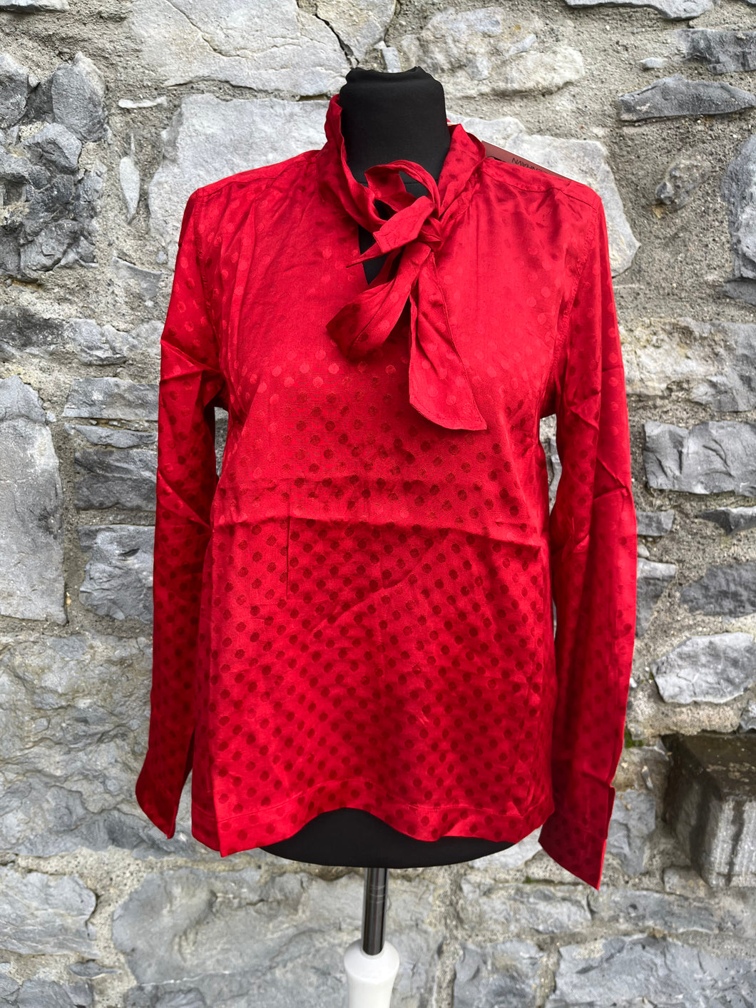 Red spotty blouse uk 6-8