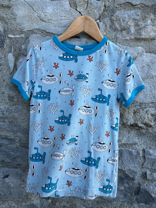 Submarine blue T-shirt  7y (122cm)