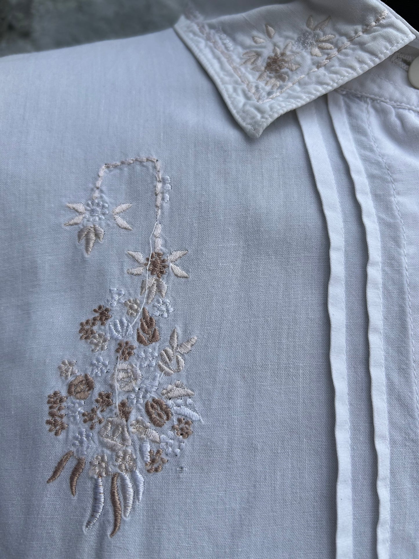 90s embroidered flowers blouse uk 14