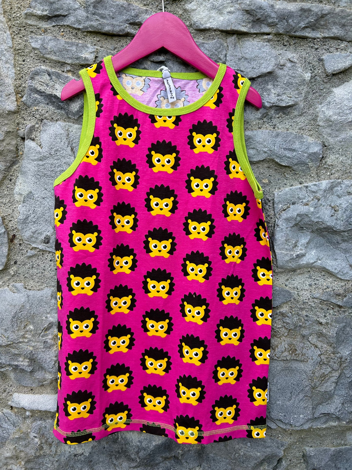 Pink hedgehog tank top  11-12y (146-152cm)