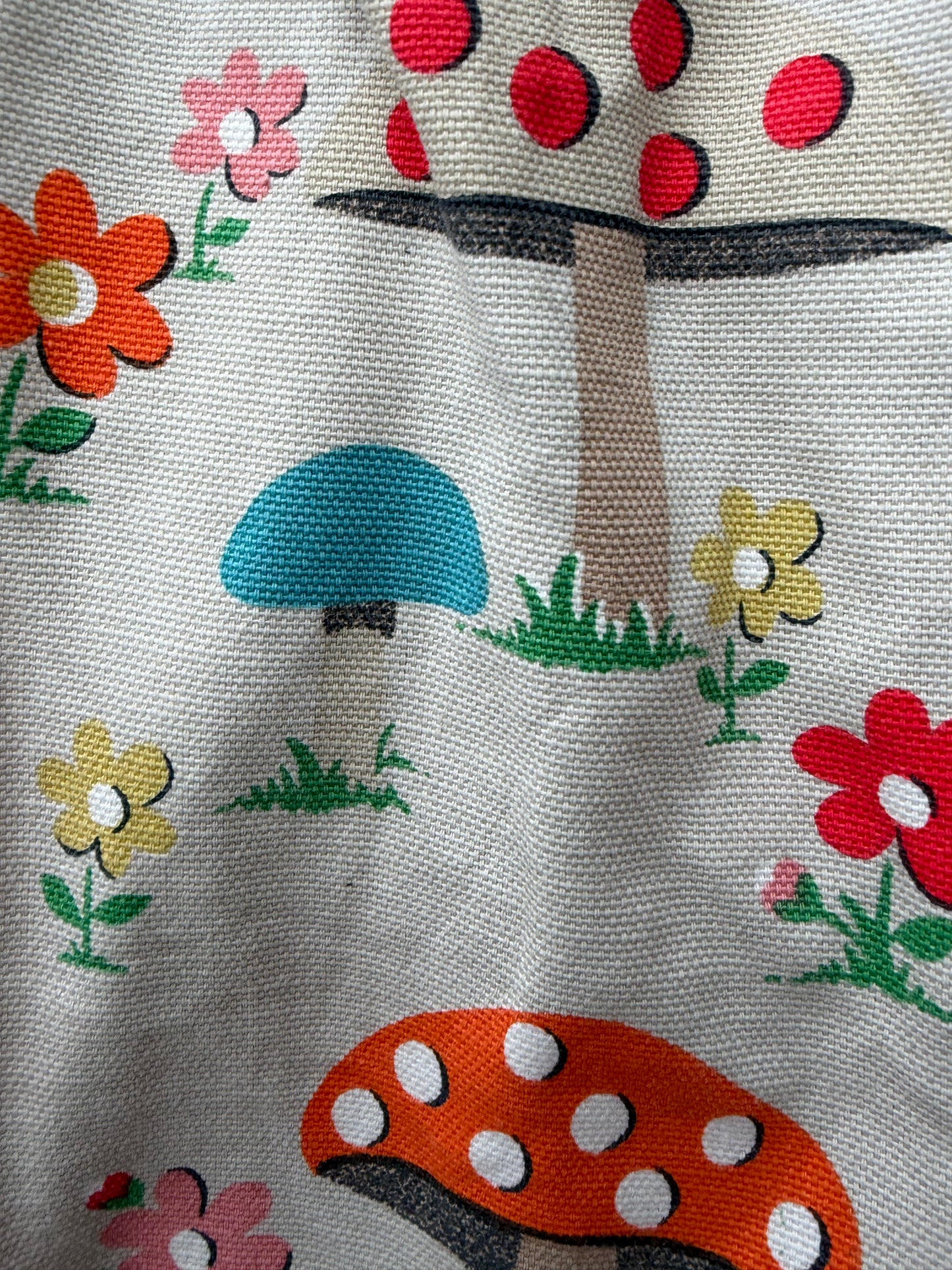 Mushrooms/mega dots beige skirt  18-24m (86-92cm)
