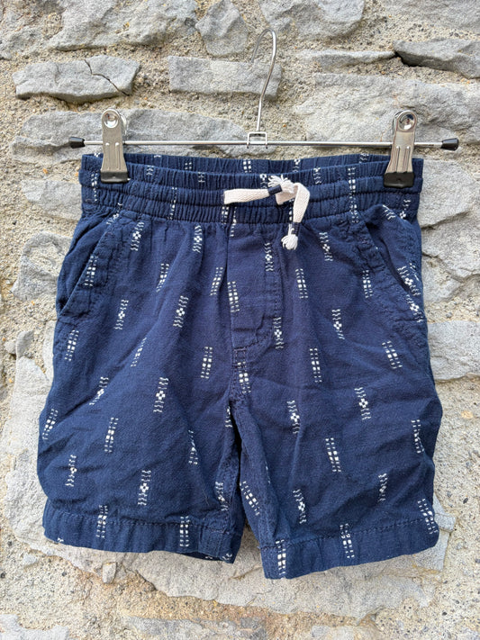 Navy shorts  6-7y (116-122cm)