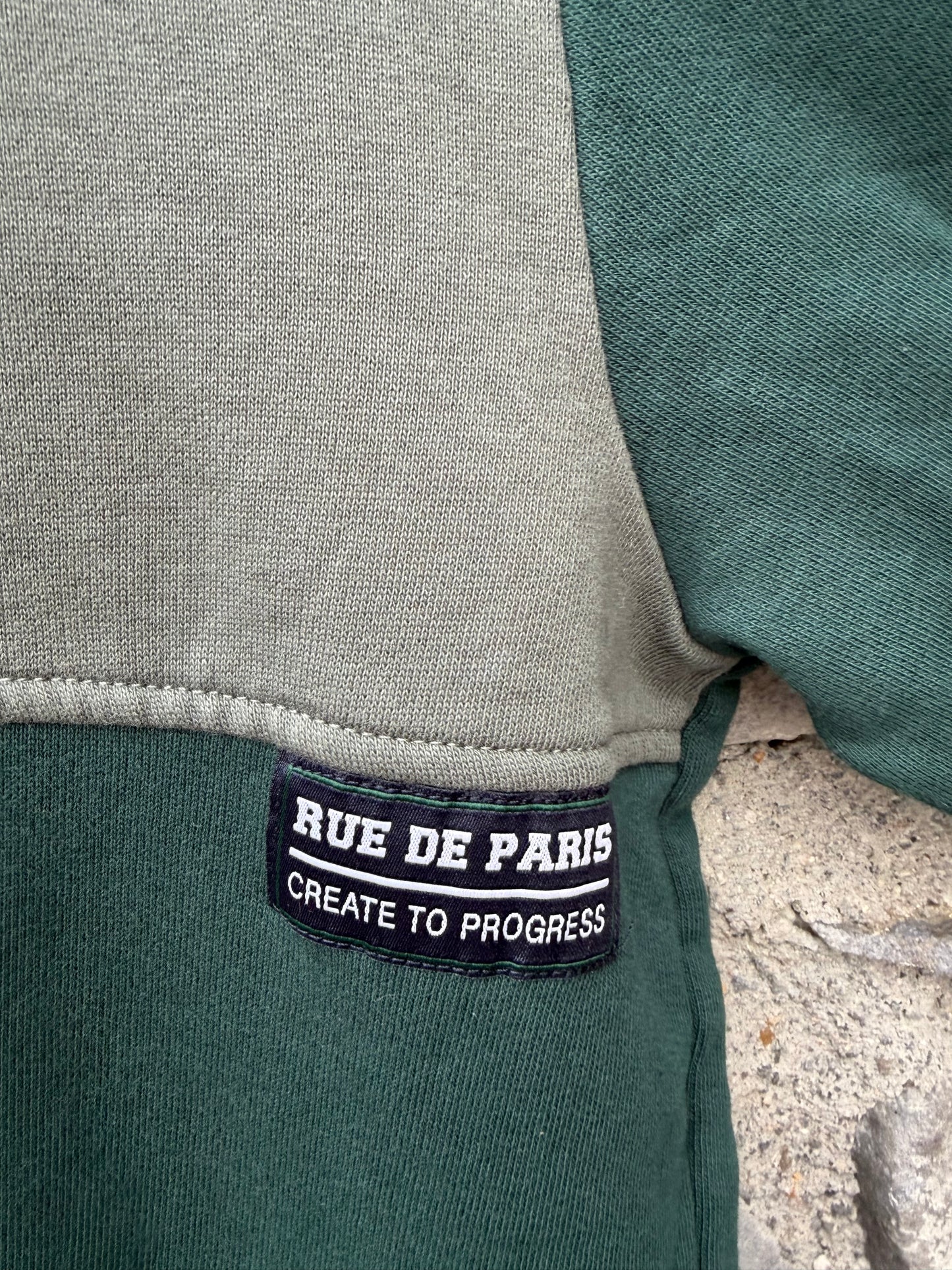 Two tone green 1/3 zip hoodie 11-12y (146-152cm)