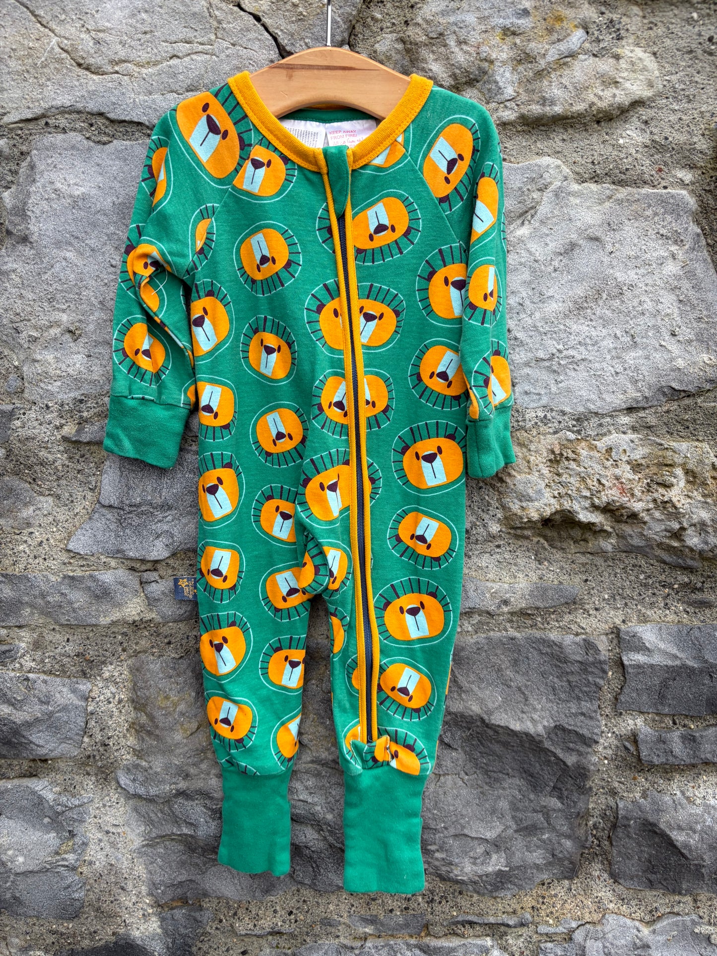 Lions green onesie 3-6m (62-68cm)