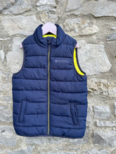 Load image into Gallery viewer, Navy puffy gilet  7-8y (122-128cm)
