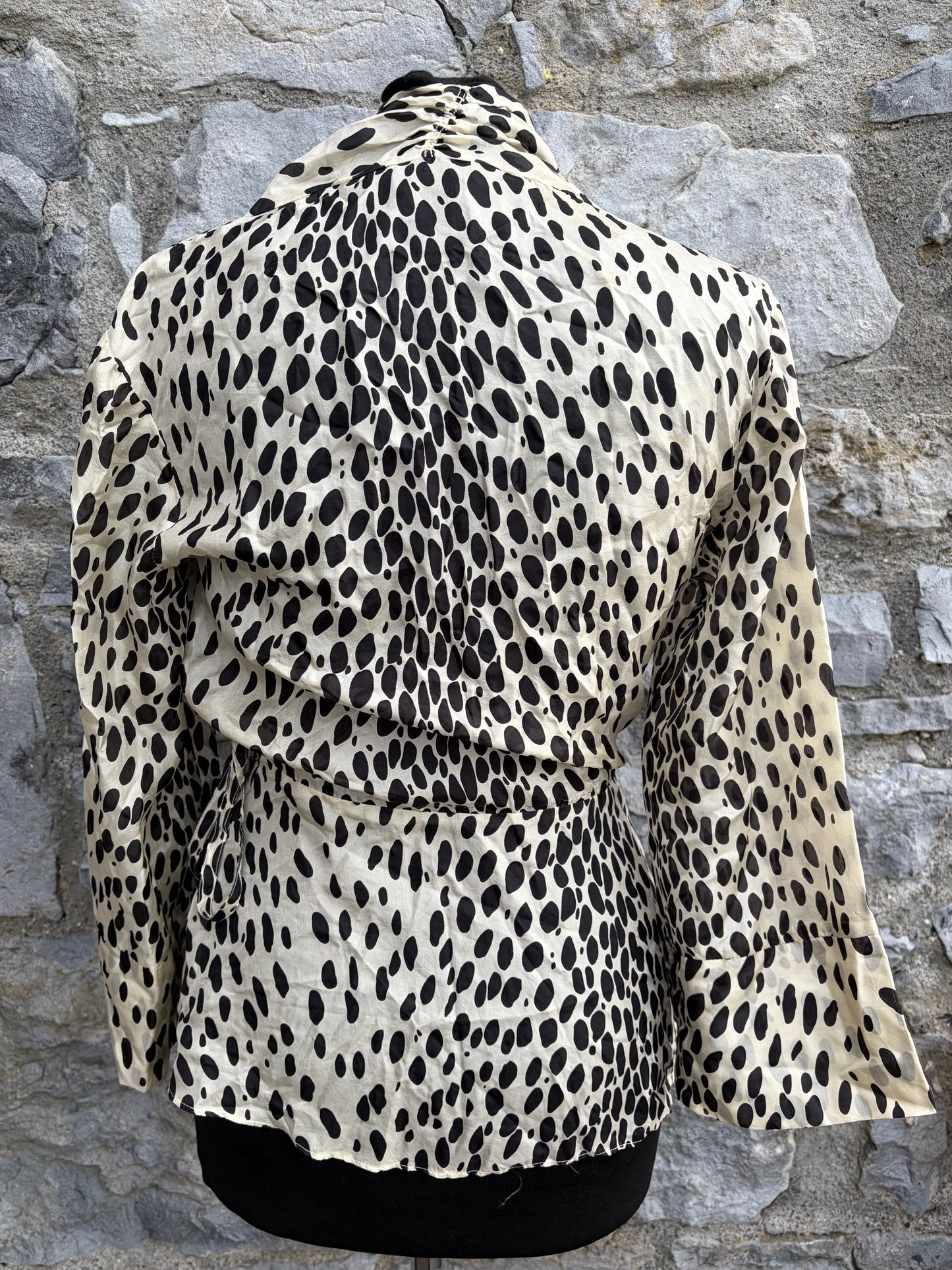 Silk spotty wrap top uk 8-10