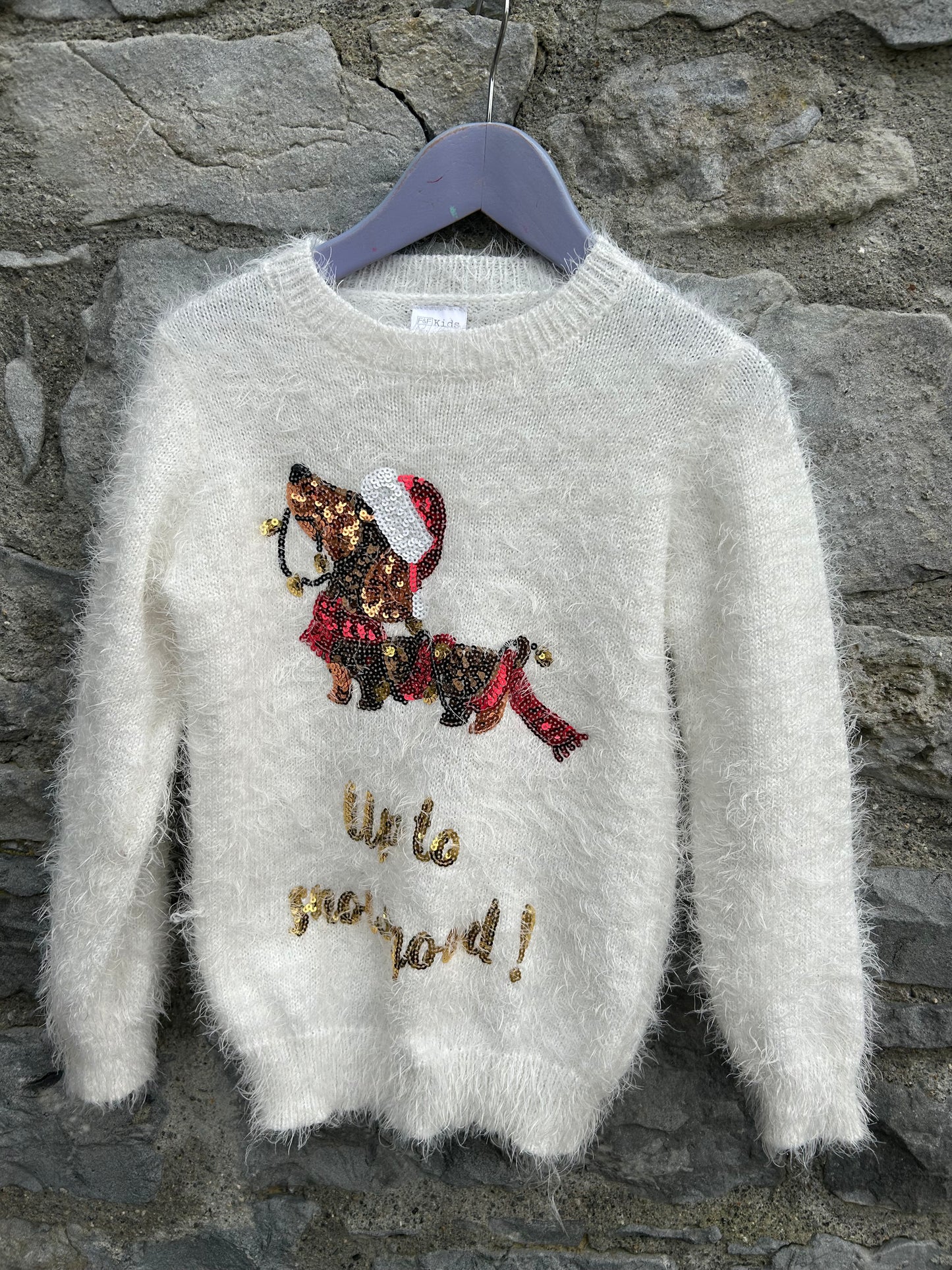 Dachshund white furry jumper  7-8y (122-128cm)