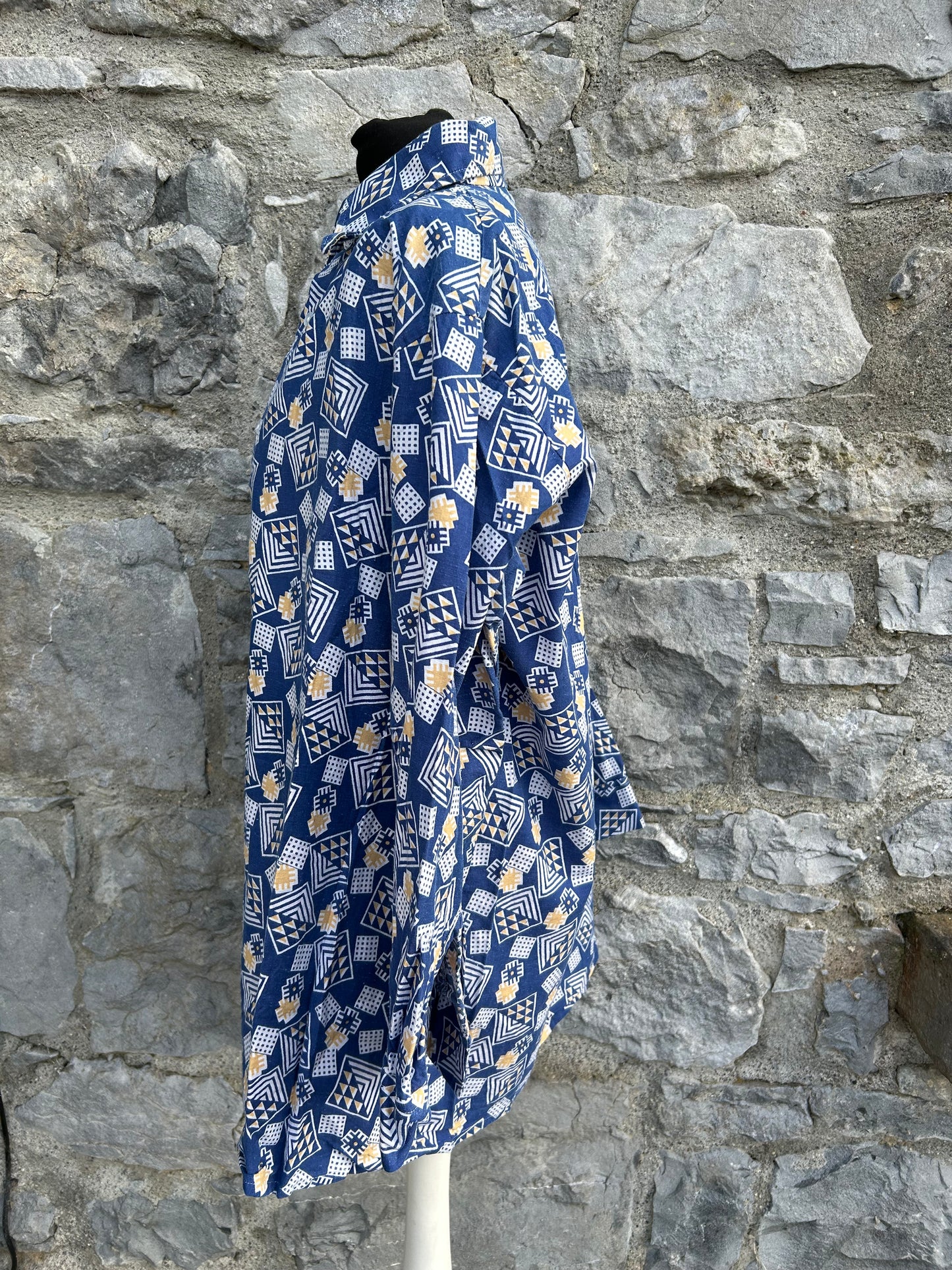 80s blue geometric print shirt Medium