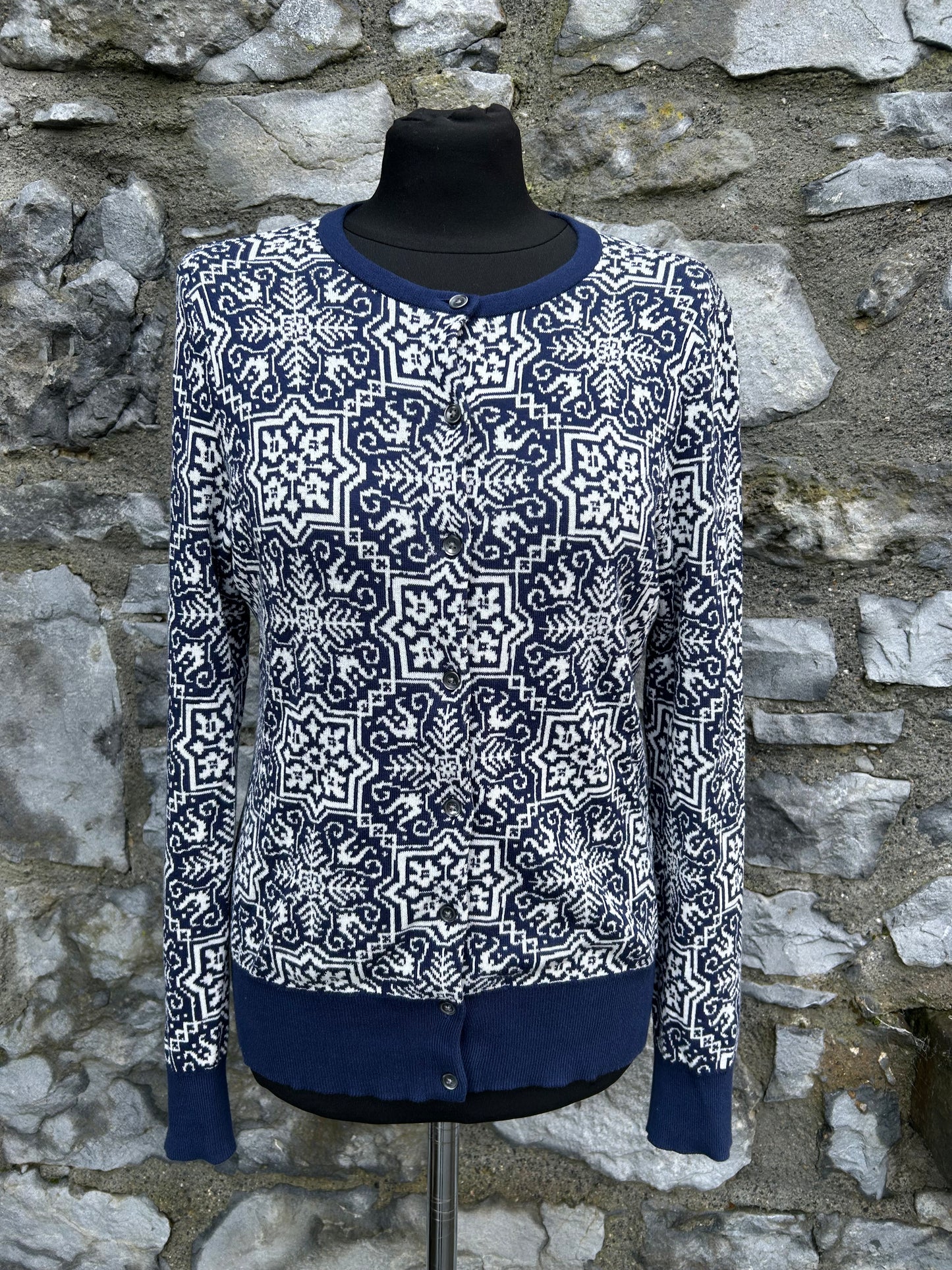 Navy snowflake patterned cardigan uk 8-10
