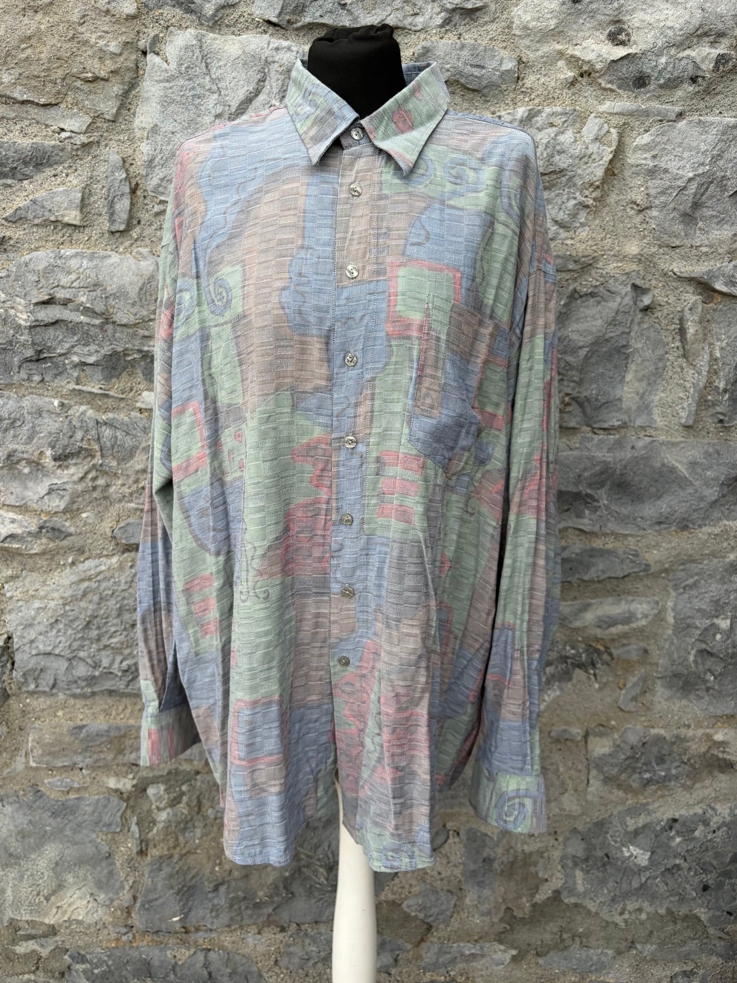 90s pastel abstract graphic shirt Large