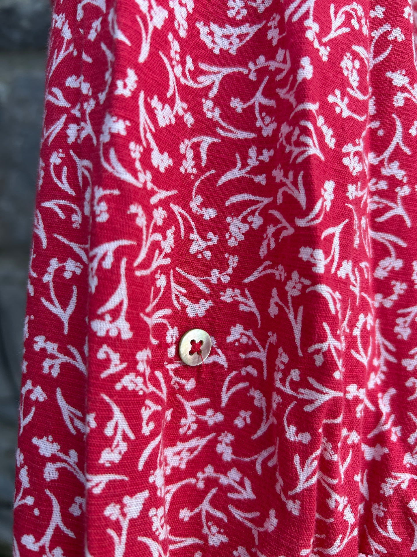 Red flower blouse uk 10