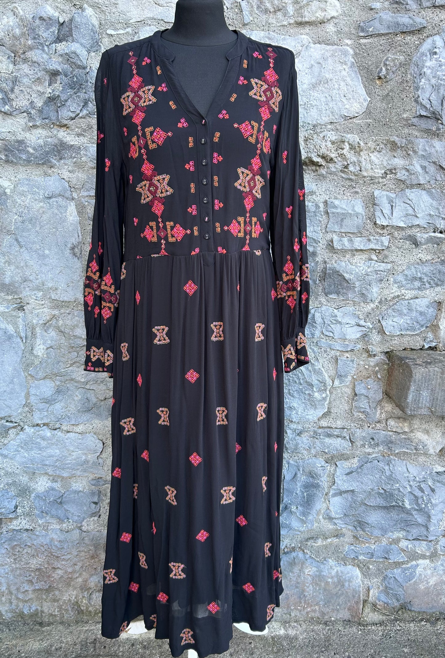 Kate black Embroidered Dress uk 16