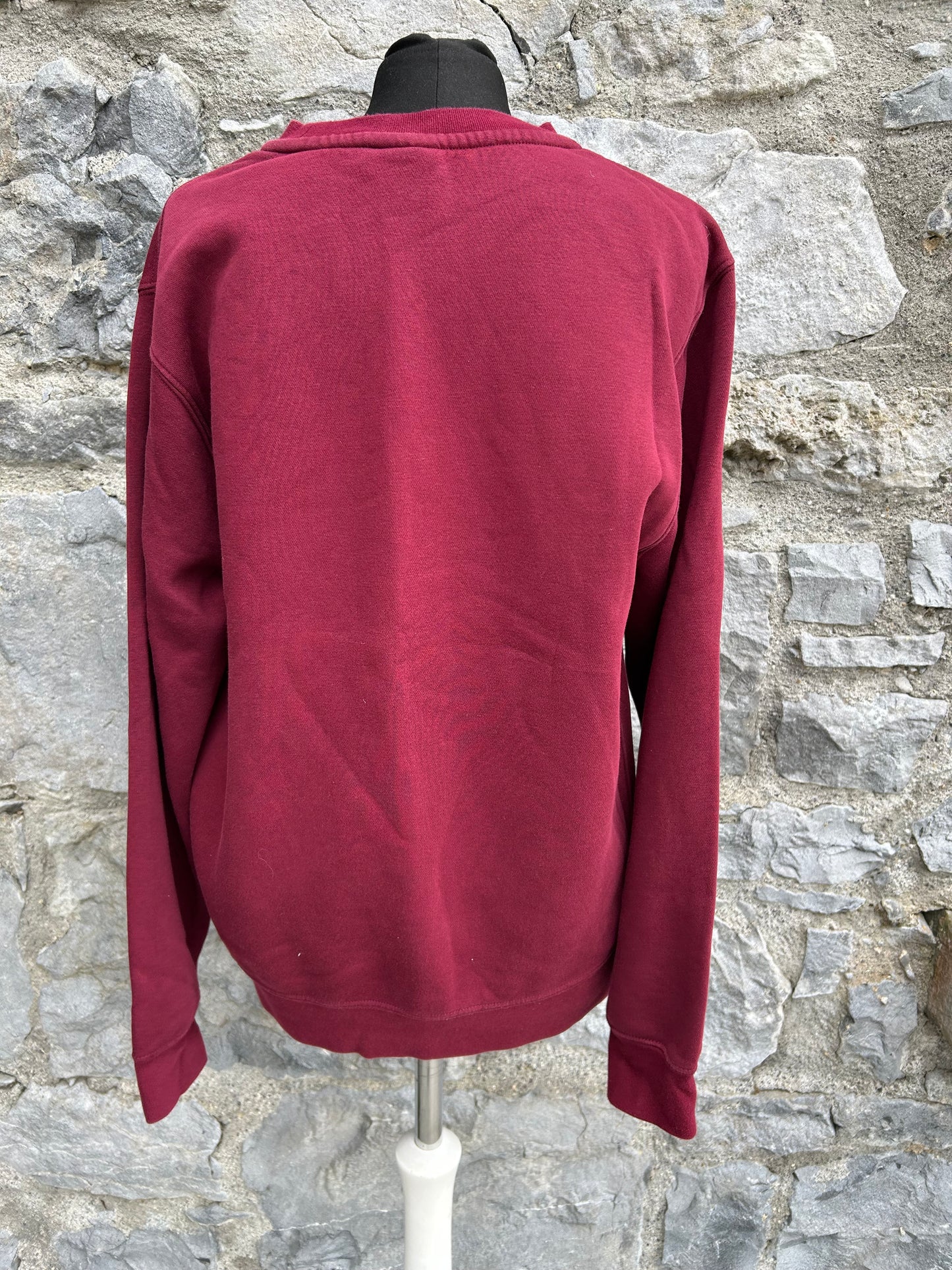 Maroon sweatshirt Small